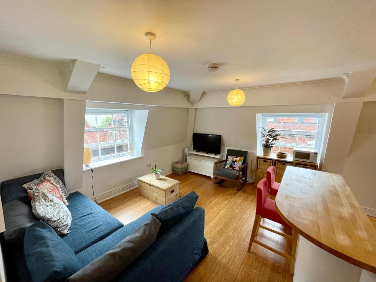 Bright 1 Bed Flat Near Cabot Circus Apartment Bristol Room photo
